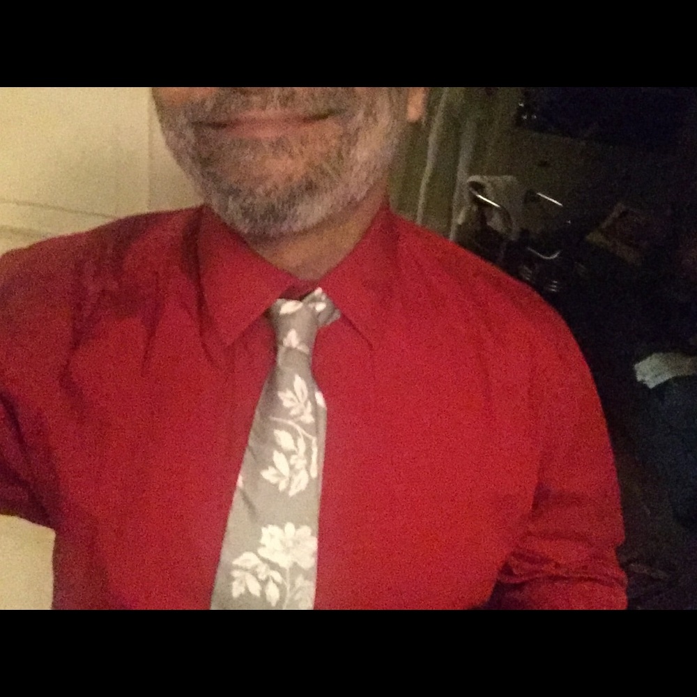 Hugo Boss silk - Picture 2 of 5